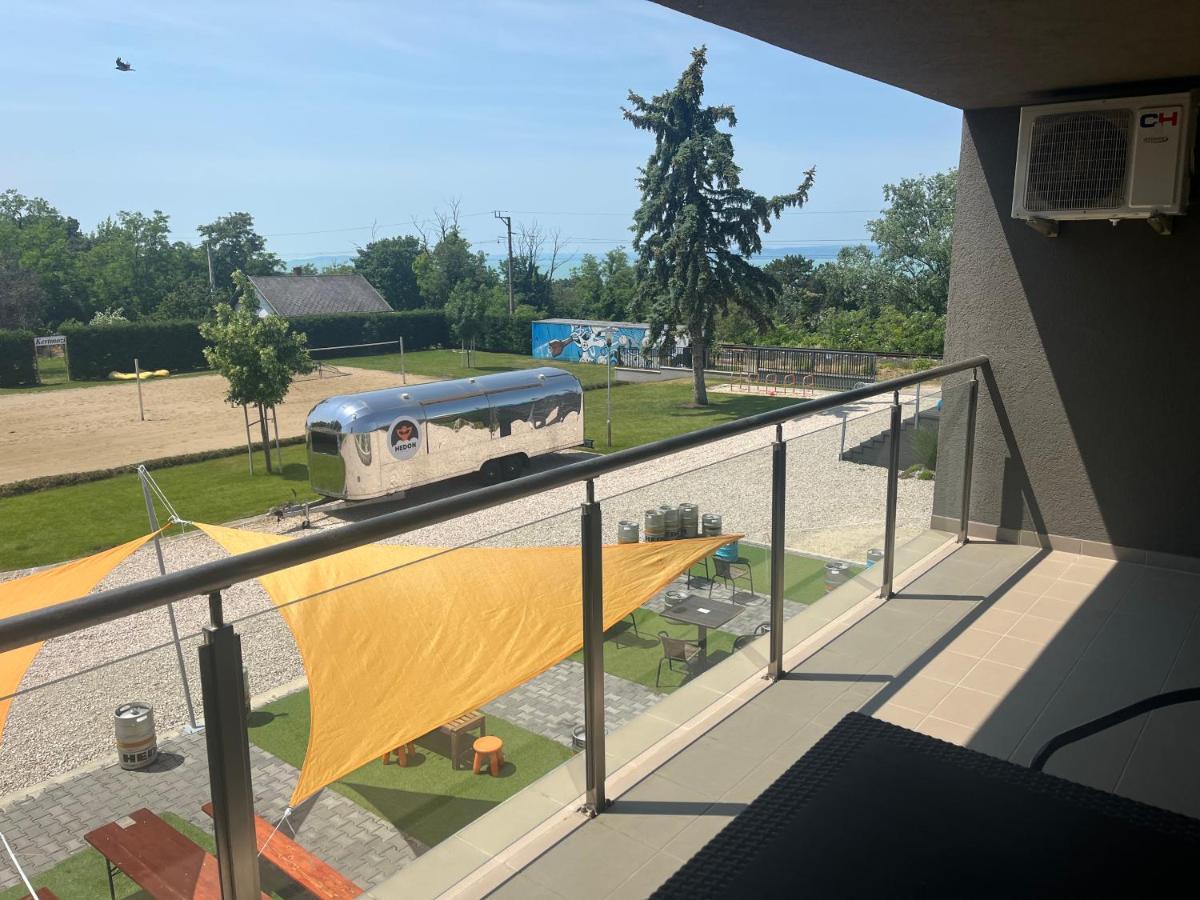 Hedon Brewing Niko Apartment - 200 Meter To The Beach Balatonvilágos Exterior foto