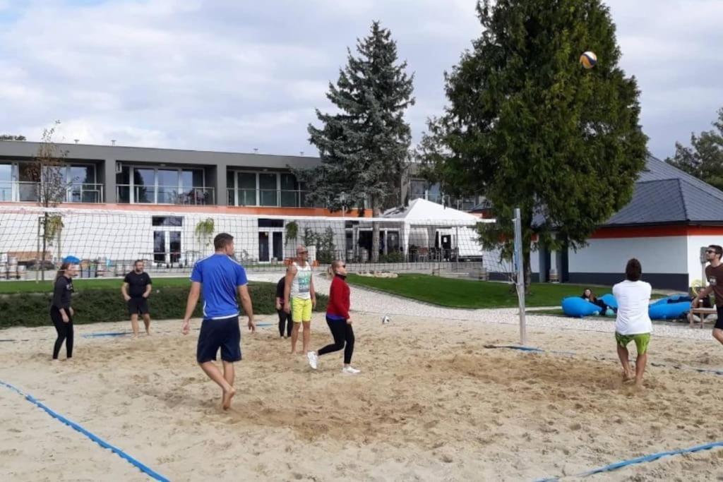 Hedon Brewing Niko Apartment - 200 Meter To The Beach Balatonvilágos Exterior foto